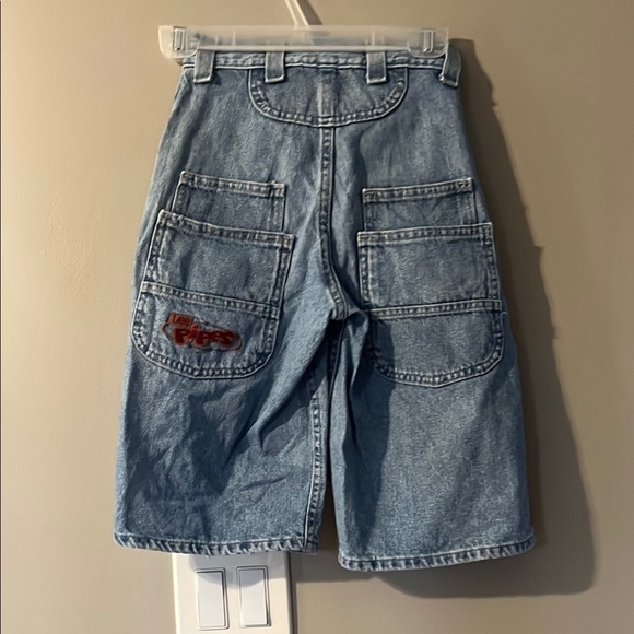 Blue High-Waisted Denim Shorts - Picture 2 of 6